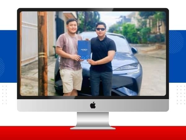 Serah terima unit mobil BYD — Pak Gunawan