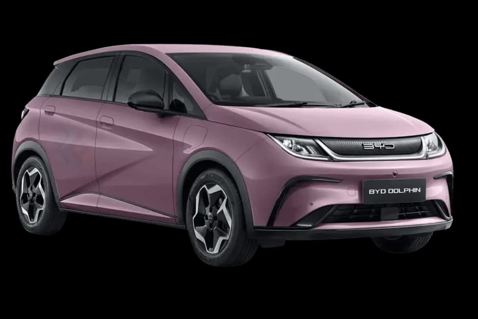 BYD Dolphin warna Coral Pink