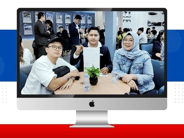 Dokumentasi serah terima unit mobil BYD — Ibu Dian